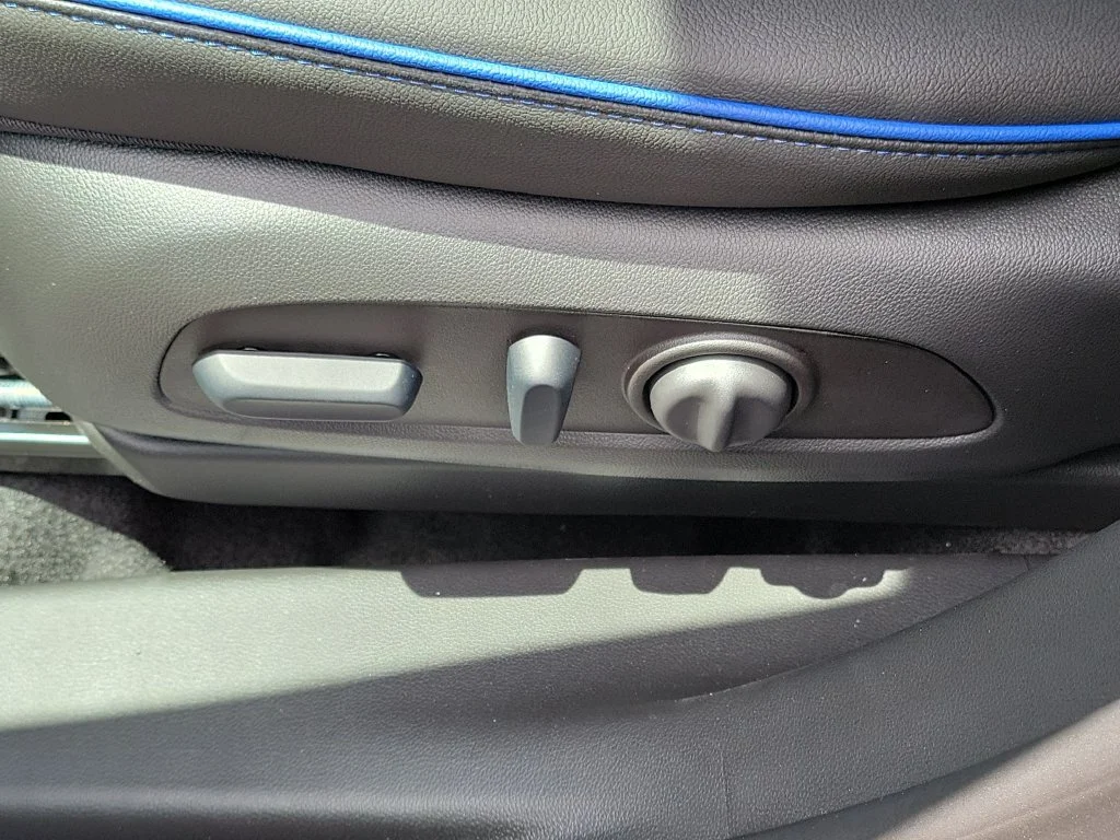 2026 Buick Encore GX Sport Touring - Photo 6