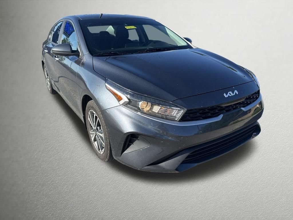 Used 2022 Gray Kia LXS image 1