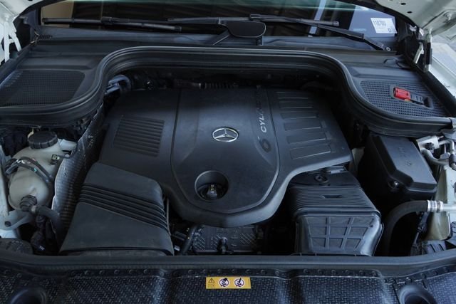 Used 2021  Mercedes-Benz GLS 450 image 34
