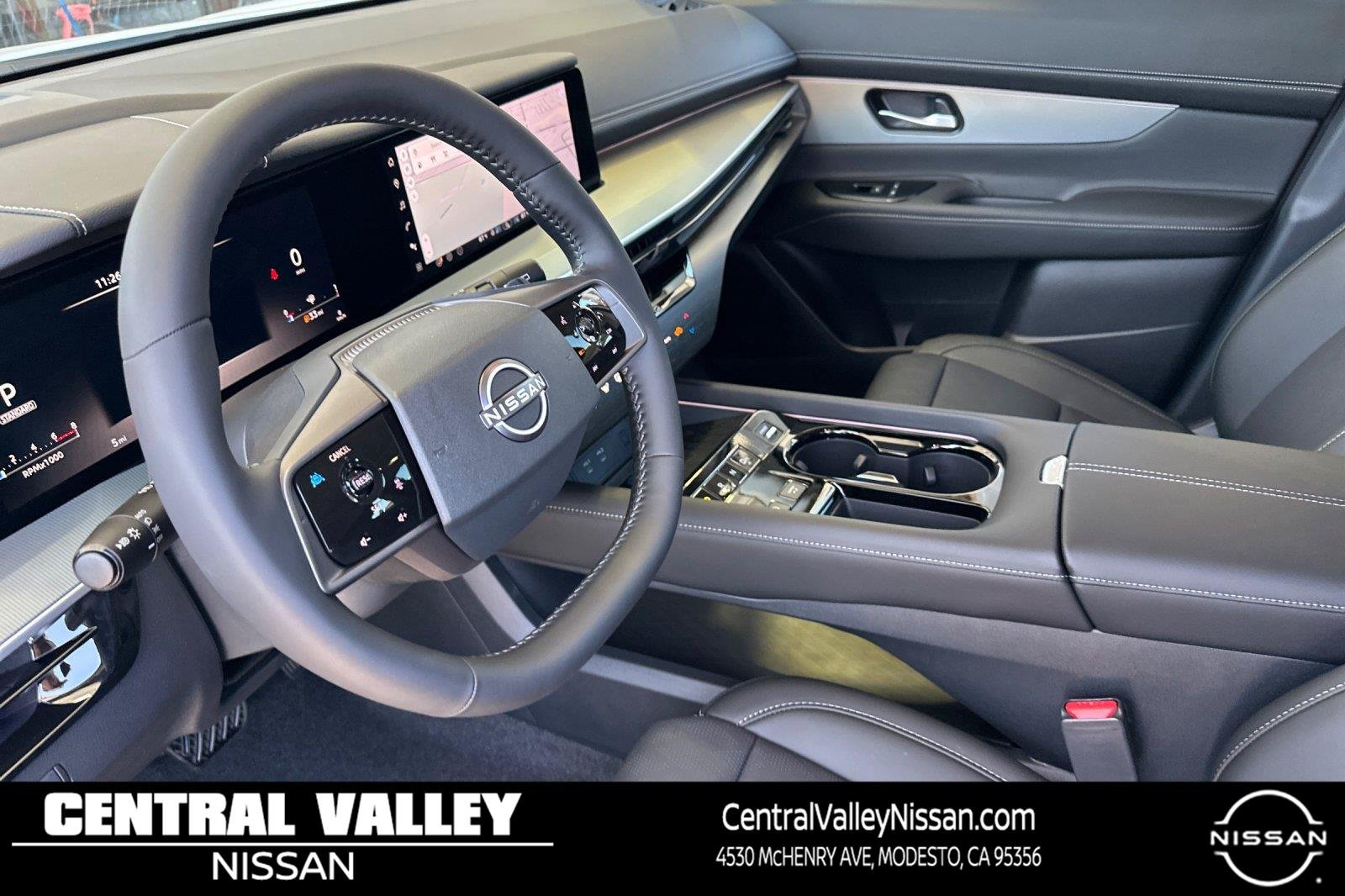New 2026 Everest White Pearl Tricoat Nissan Platinum image 10