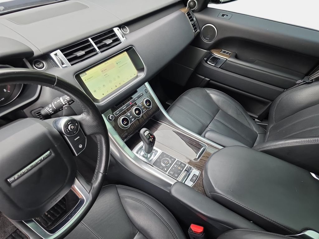 Used 2017 Black Land Rover 5.0L V8 Supercharged image 26