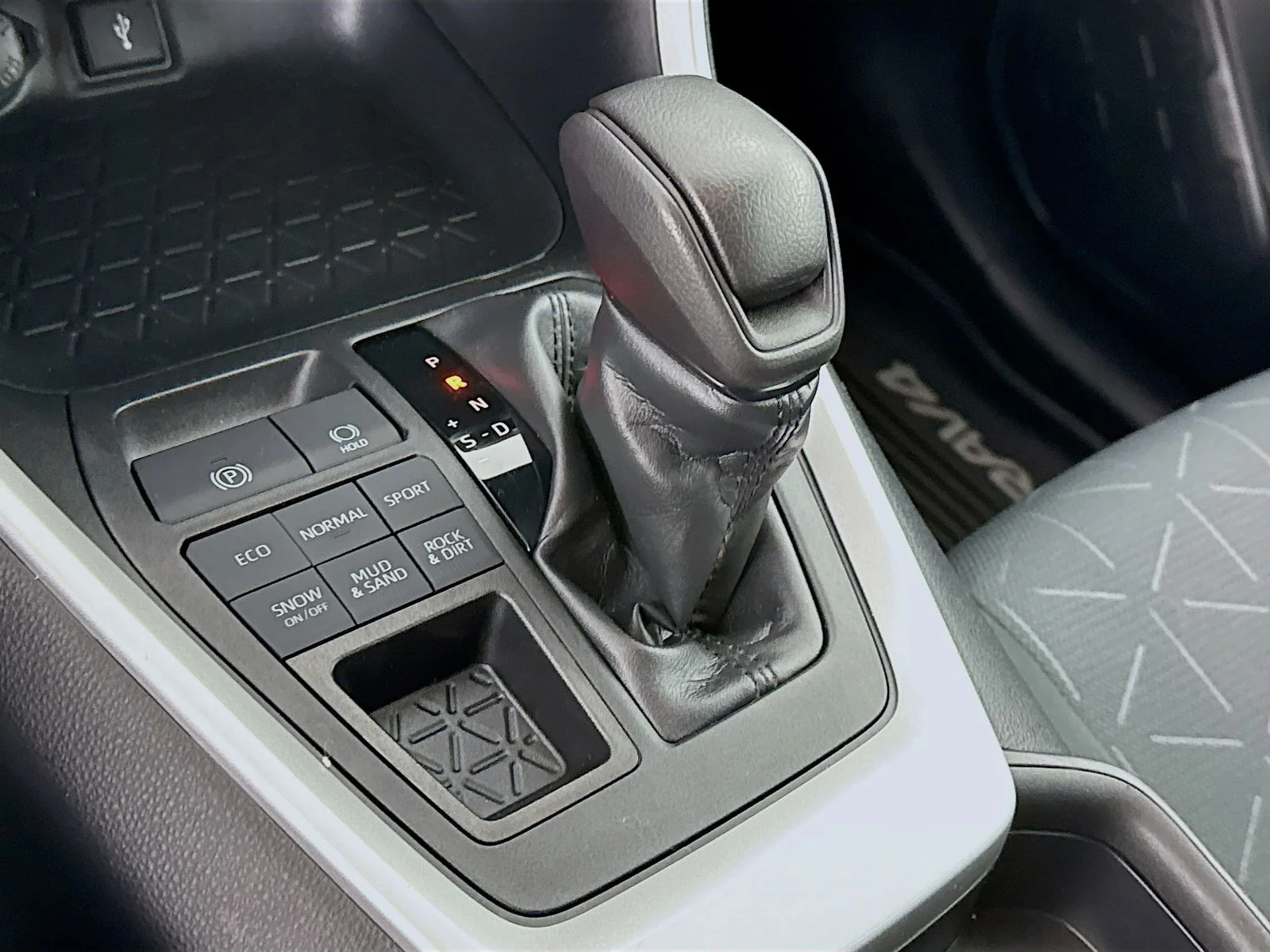 Used 2020 Blue Toyota XLE image 16