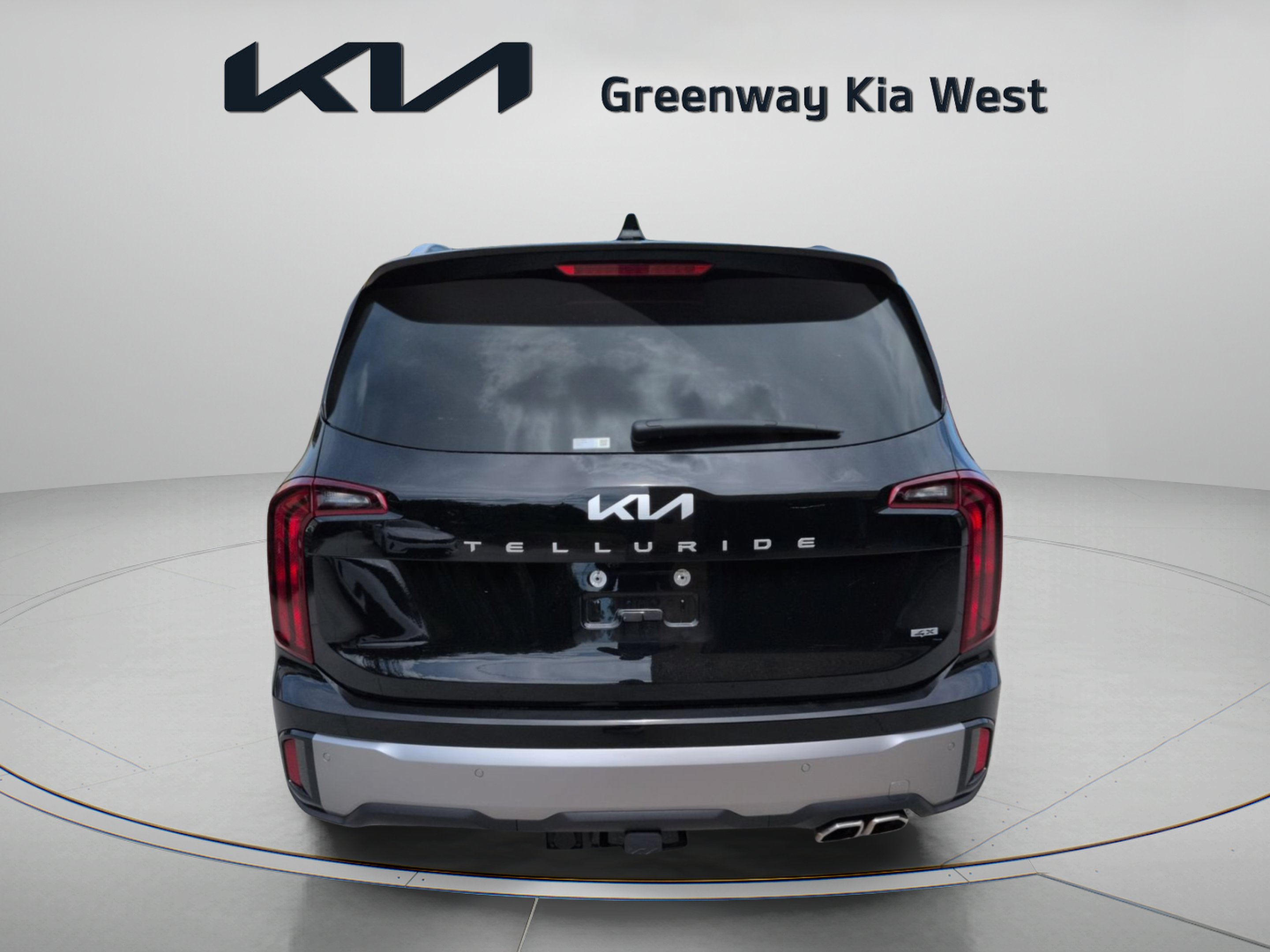 Certified Used 2025 Ebony Black Kia S image 7