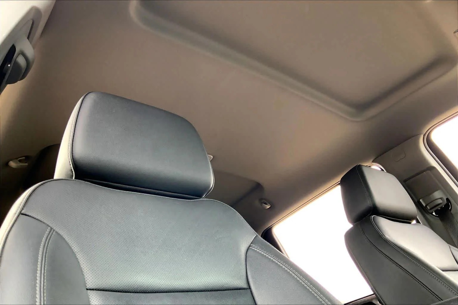 Used 2024 Lakeshore Blue Metallic Chevrolet LTZ image 14