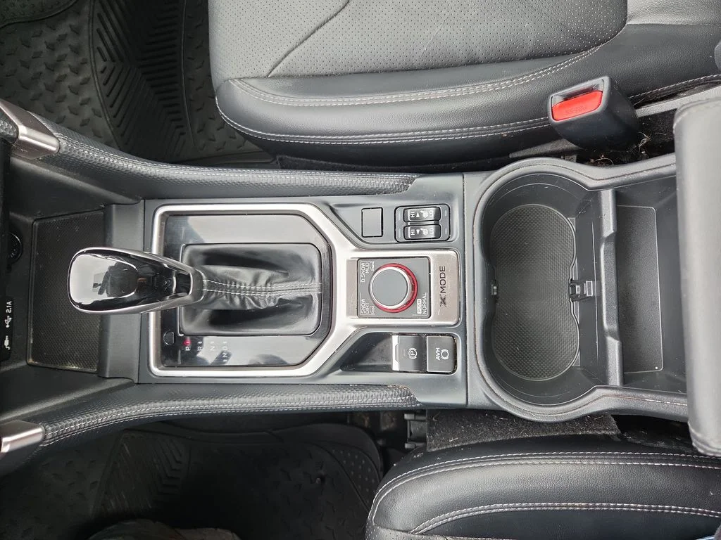 Used 2021 White Subaru Limited image 41