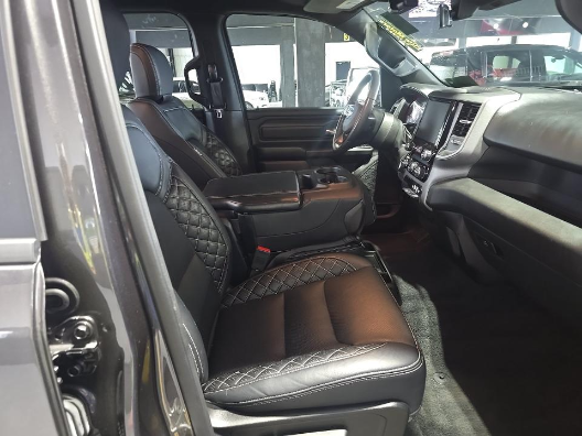Used 2025 Gray Ram Tradesman image 4
