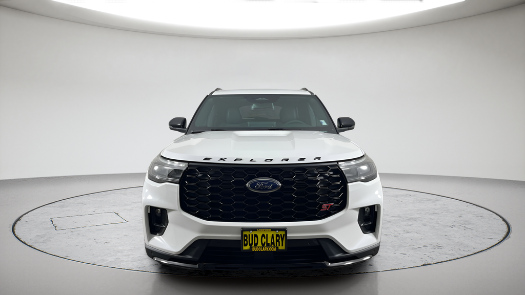New 2026 Star White Metallic Tri-Coat Ford ST image 8