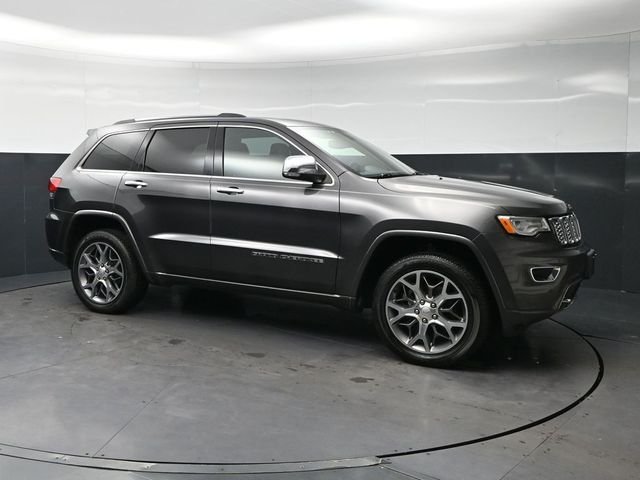 Used 2021 Gray Jeep Overland image 3