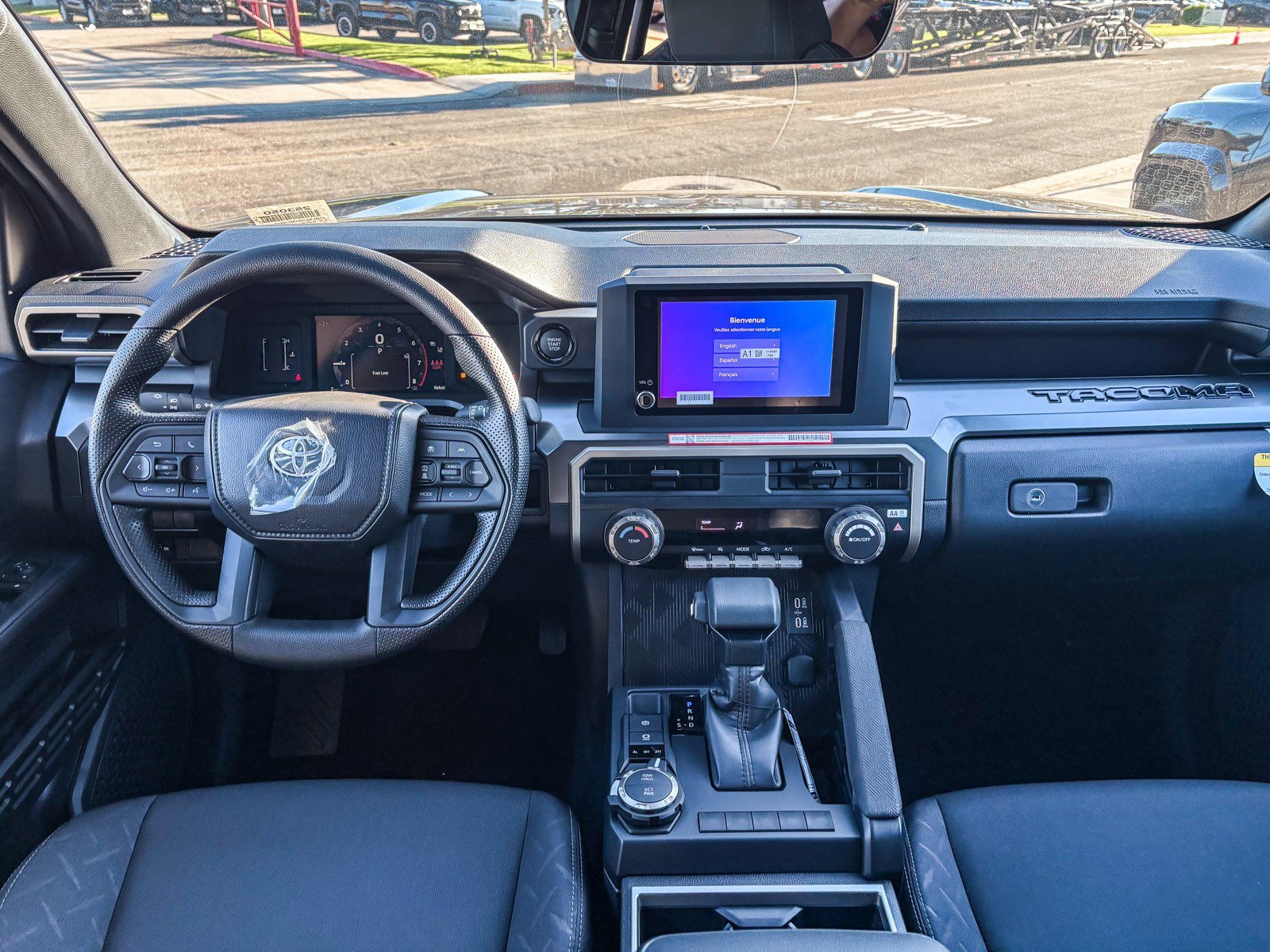 2026 Toyota Tacoma SR5 - Photo 14