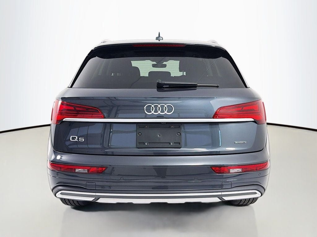 Used 2021 Manhattan Gray Metallic Audi Premium 45 TFSI quattro image 6