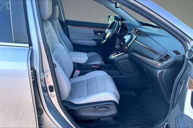 Used 2017 Silver Honda EX-L image 5