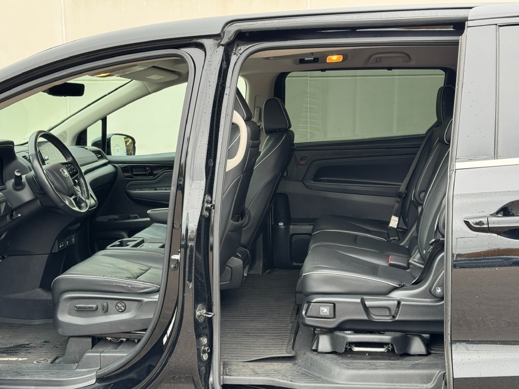 2025 Honda Odyssey Elite - Photo 15