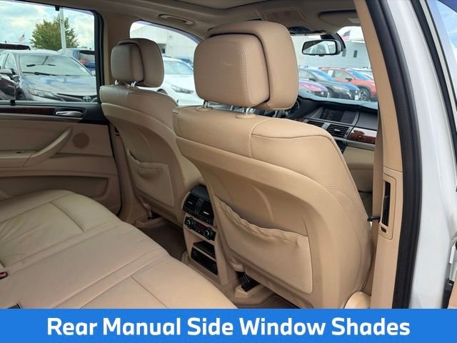 Used 2011 White BMW xDrive35i image 16