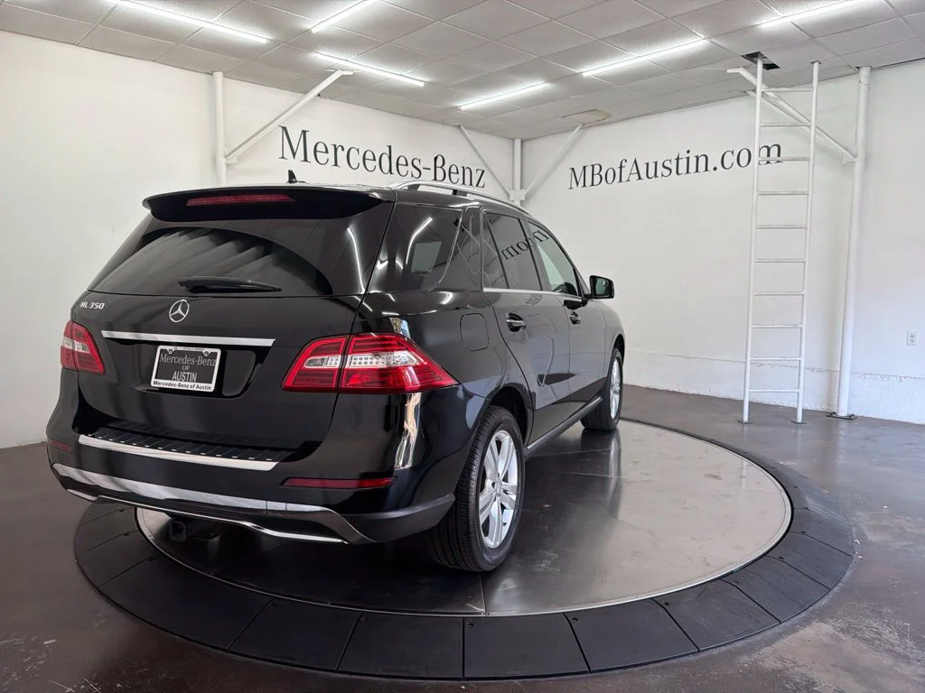 Used 2013 Black Mercedes-Benz ML 350 image 8