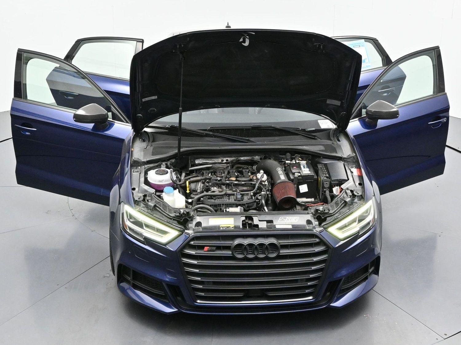 Used 2019 Navarra Blue Metallic Audi Premium Plus image 41