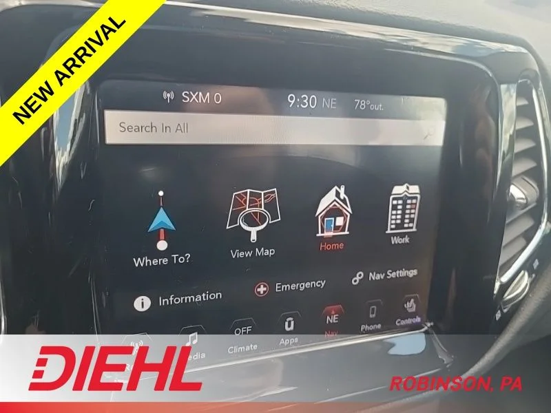 Used 2018 White Jeep Limited image 12