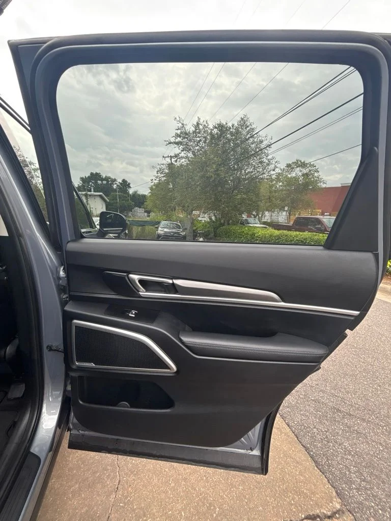 Used 2022 Silver Kia LX image 24