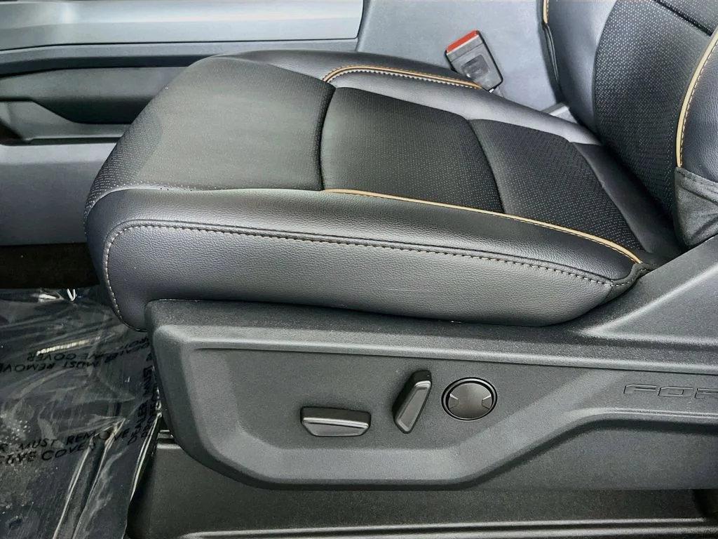 New 2026 Carbonized Gray Metallic Ford Lariat image 23