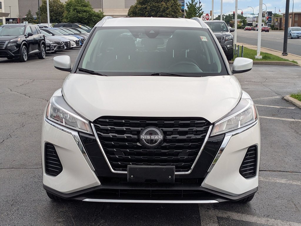 Used 2022 Aspen White Tricoat Nissan SV image 62