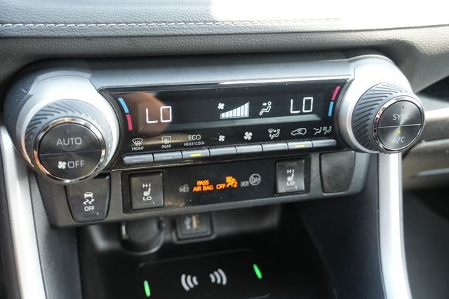 Used 2024 White Toyota XLE image 35
