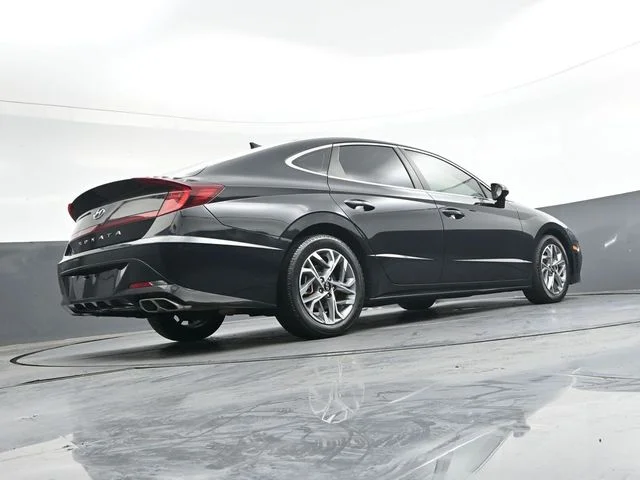 Used 2020 Black Hyundai SEL image 32