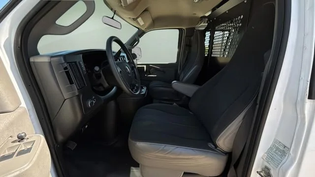 Used 2024 Summit White GMC Work Van image 18