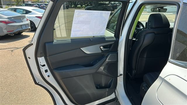 New 2026 Platinum White Pearl Acura Technology Package image 22