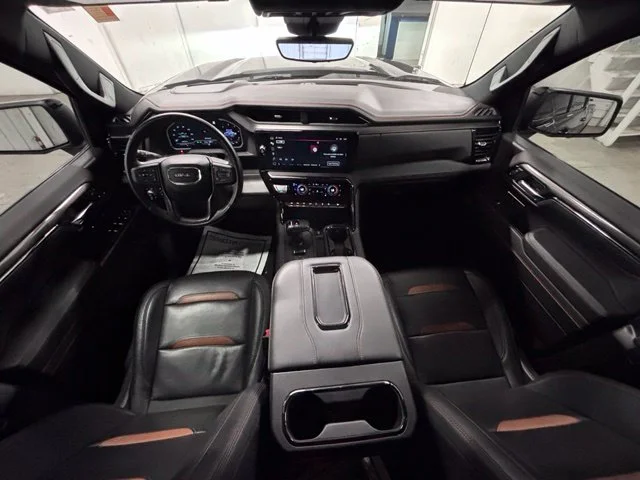 Used 2022 Black GMC AT4 image 12
