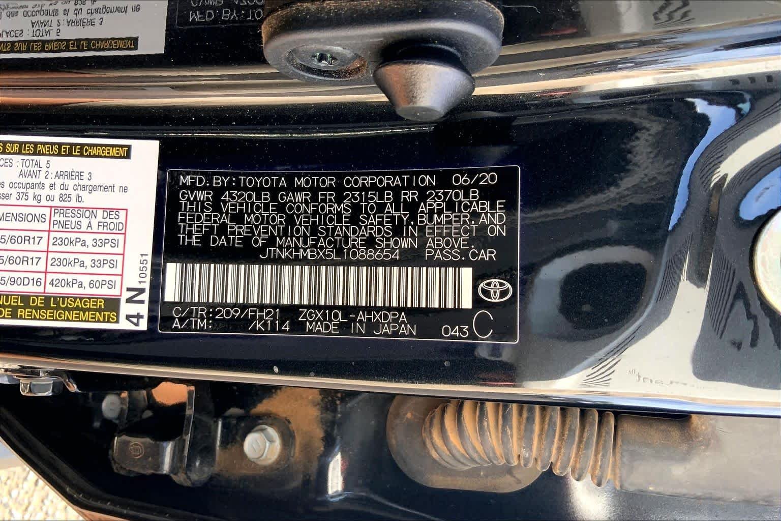 Used 2020 Black Sand Pearl Toyota XLE image 37