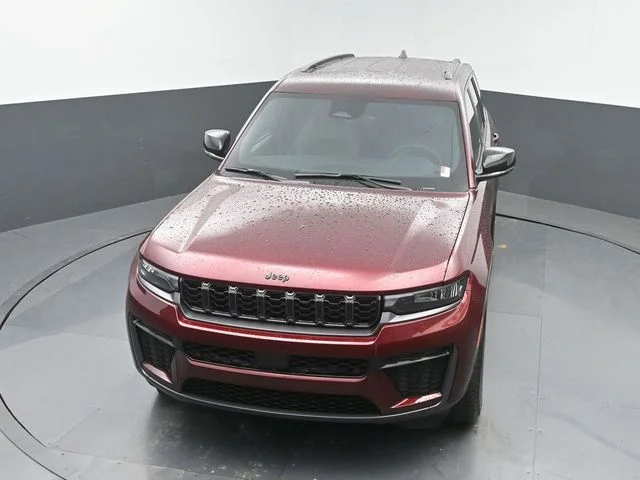 New 2026 Velvet Red Pearlcoat Jeep Altitude image 35