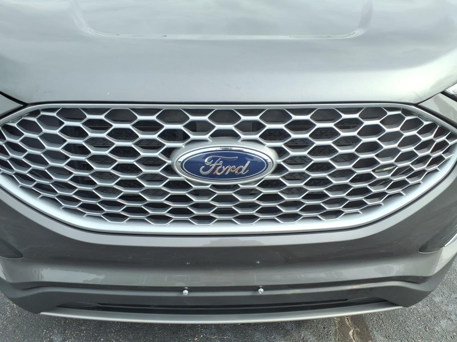 2023 Ford Edge SEL - Photo 13