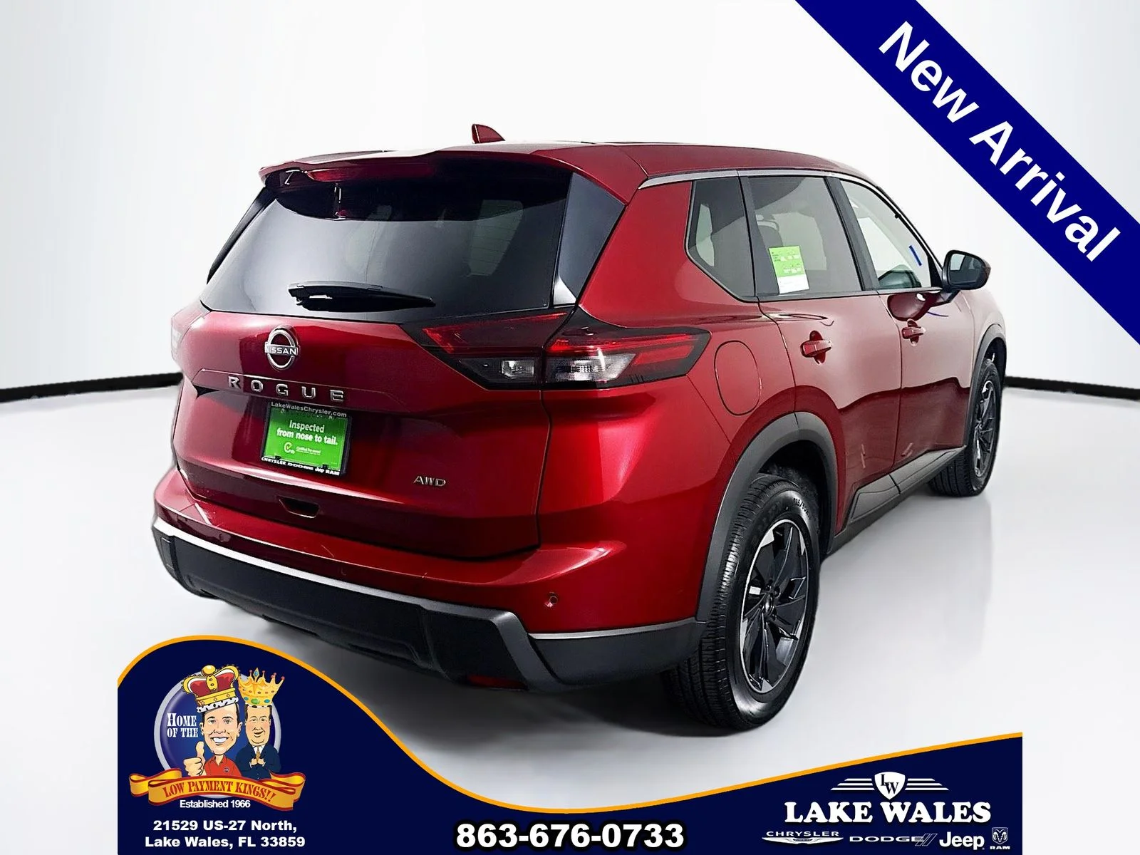 Used 2025 Red Nissan SV image 7