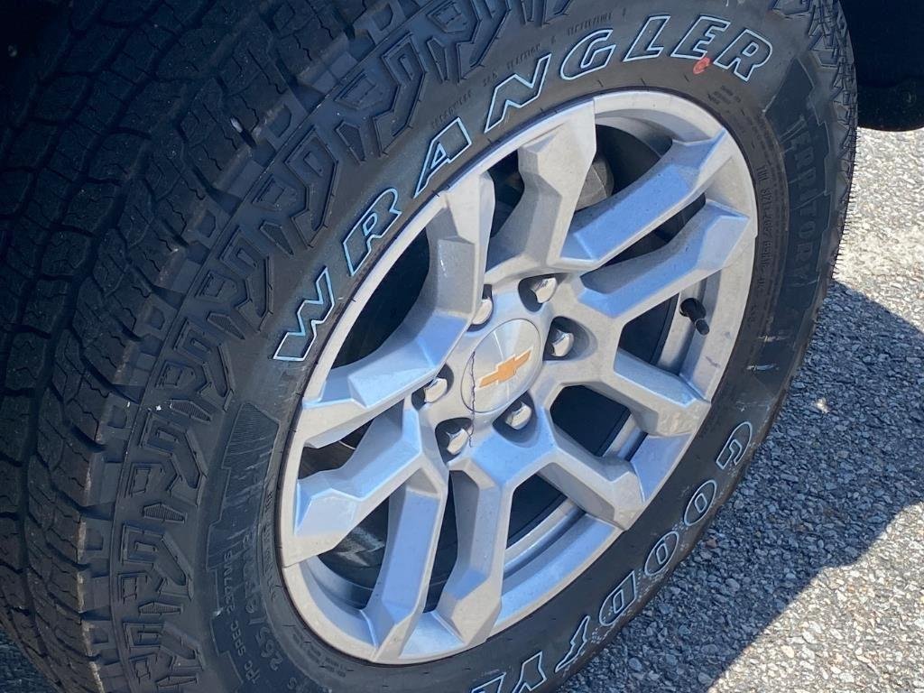 2025 Chevrolet Silverado 1500 LT - Photo 24