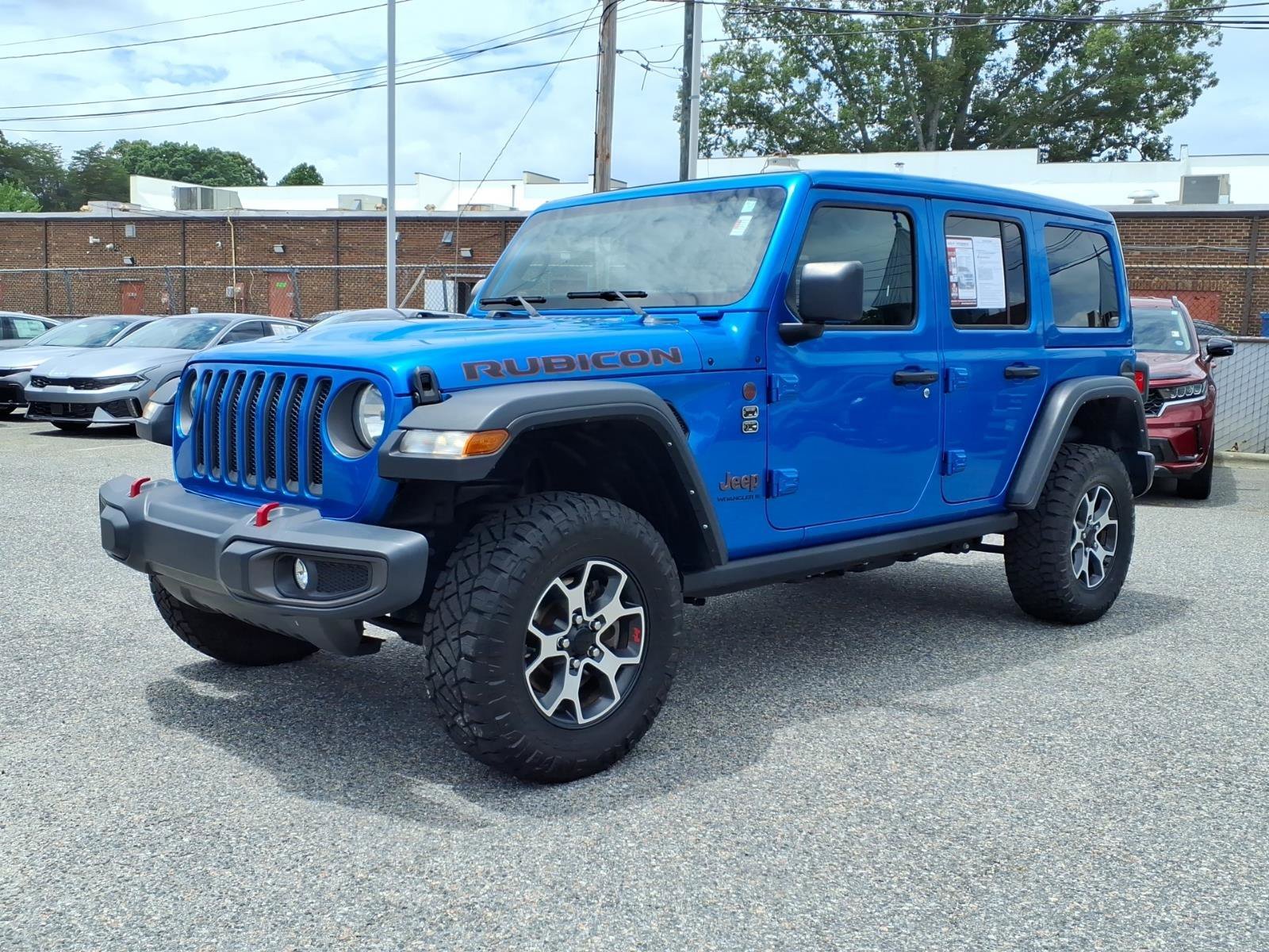 Used 2023 Hydro Blue Pearlcoat Jeep Rubicon image 19