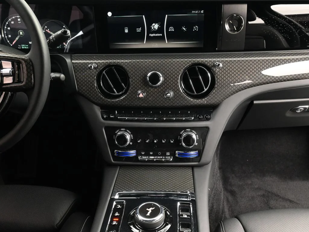 Certified Used 2022  Rolls-Royce  image 18