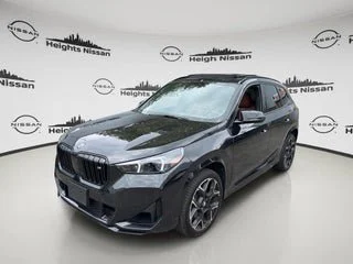 Used 2026 Black BMW M35i image 1