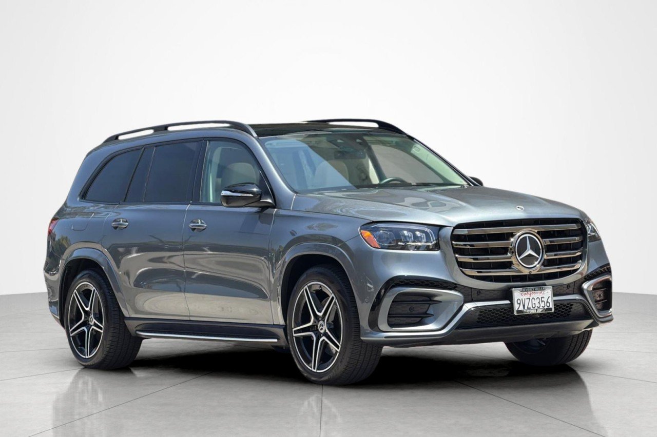 Used 2026 SELENITE GREY METALL Mercedes-Benz GLS 450 image 7