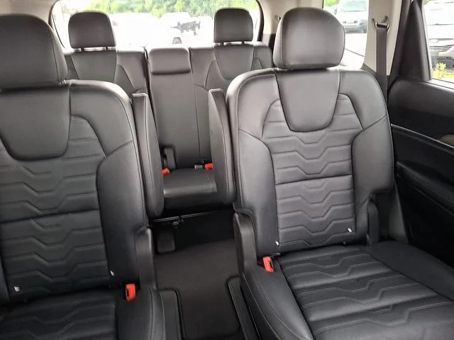 Used 2022 White Kia SX image 20