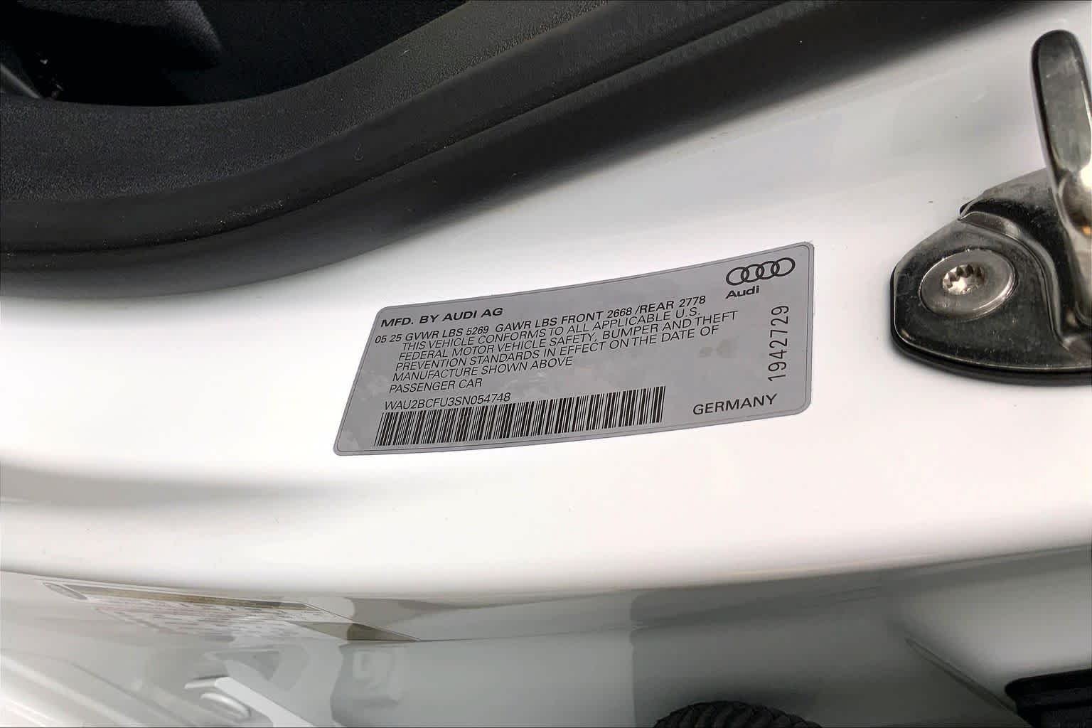 Used 2025 Glacier White Metallic Audi Premium Plus image 34