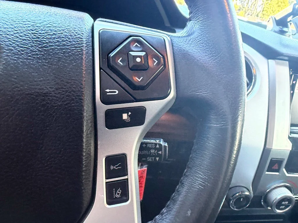 Used 2018 Magnetic Gray Metallic Toyota Limited image 17