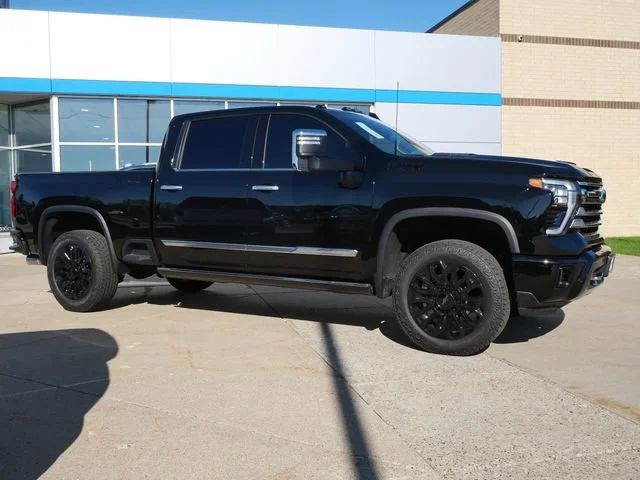 2026 Chevrolet Silverado 2500 HD High Country - Photo 8