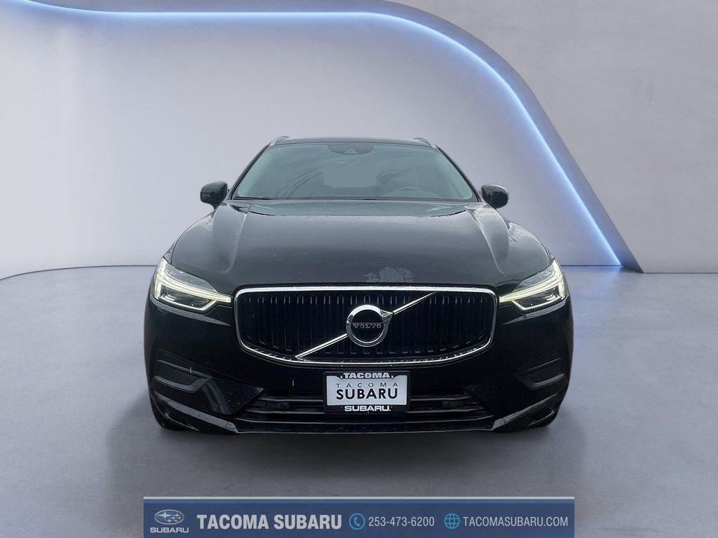 Used 2019 Black Volvo T5 Momentum image 8