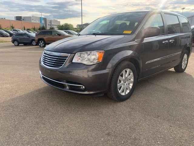 Used 2016 Crystal Metallic Chrysler Touring image 1