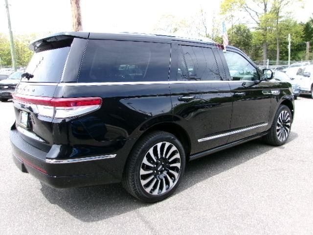 Certified Used 2023 Infinite Black Metallic Lincoln Black Label image 6
