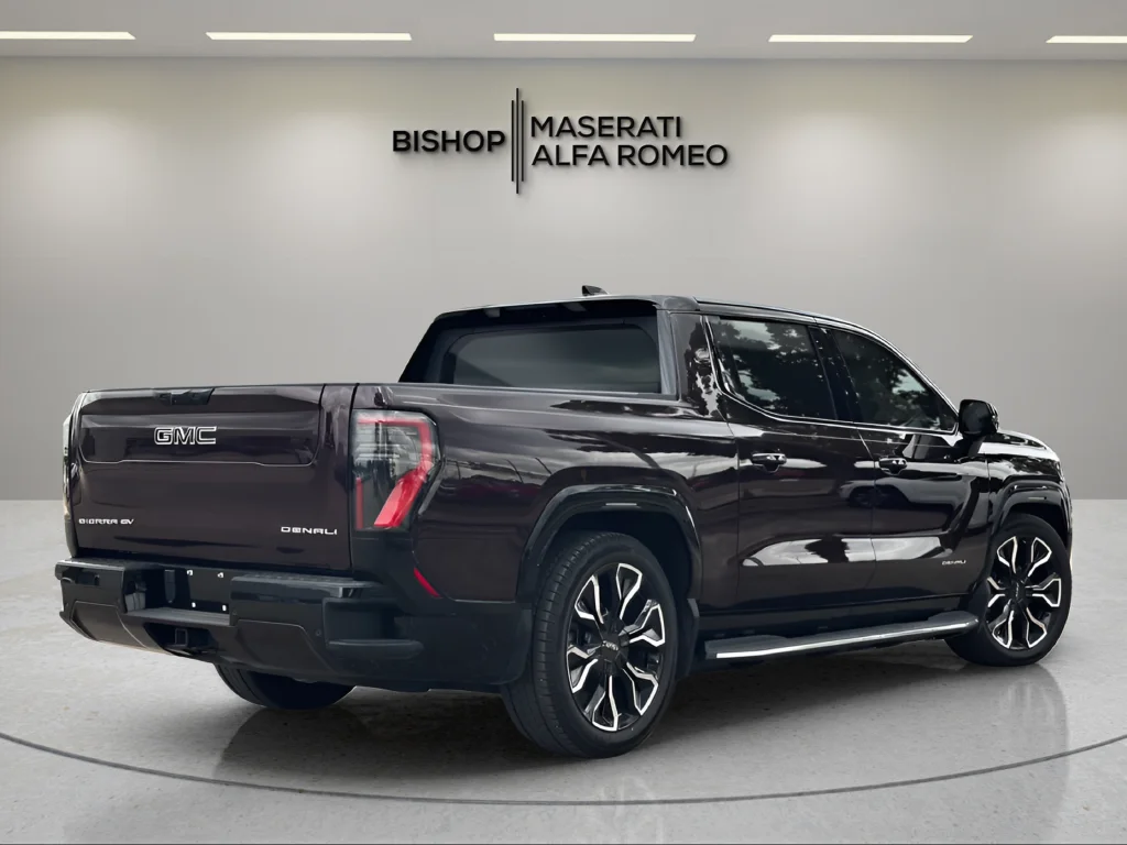 Used 2025 Red GMC Denali image 4