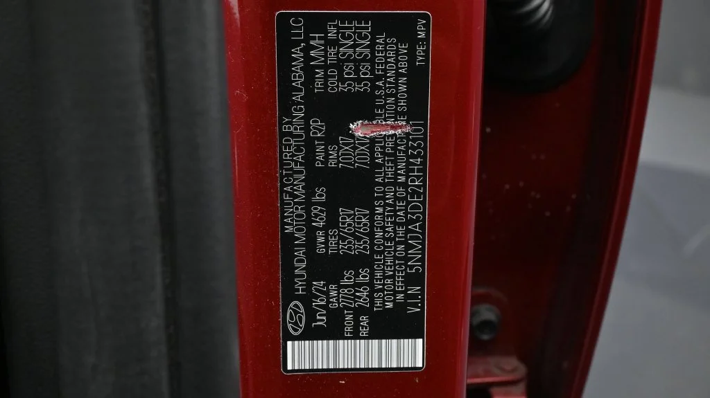 Used 2024 Red Hyundai SE image 23