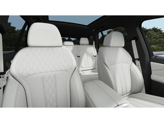 New 2026 Black Sapphire Metallic BMW xDrive40i image 11
