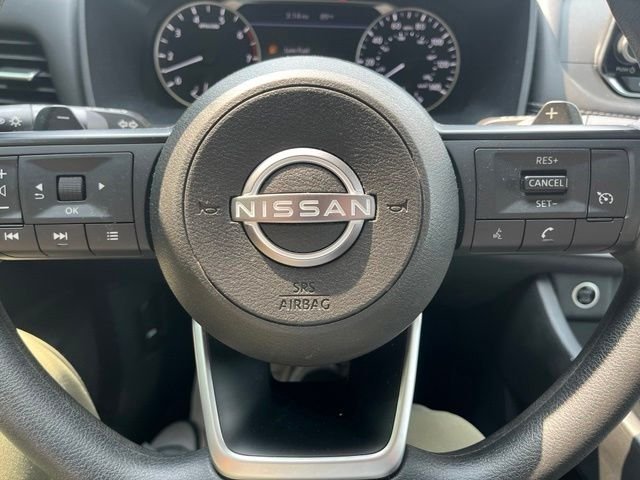 Used 2023 Scarlet Nissan S image 16