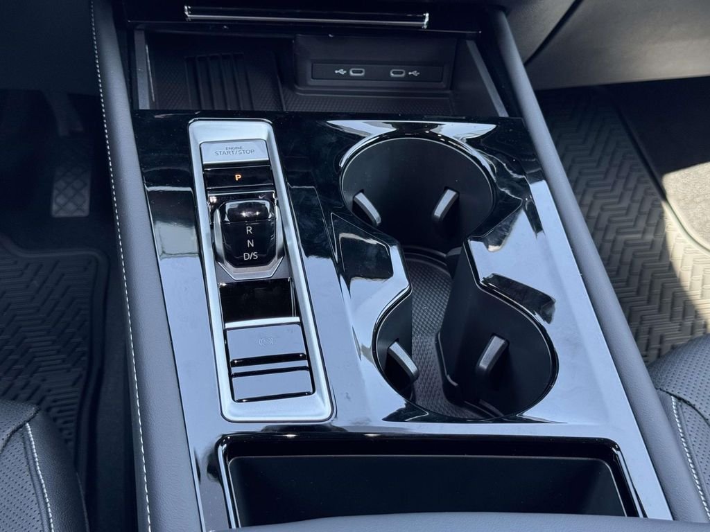 2026 Volkswagen Atlas SE w/Tech - Photo 22