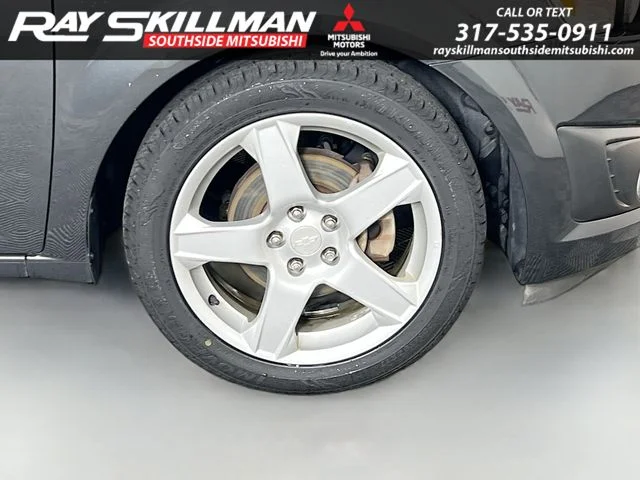 Used 2015 Gray Chevrolet LTZ image 32